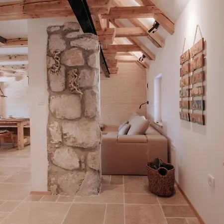 Chalet Lovely In A Mountain Wilderness Of The National Park *