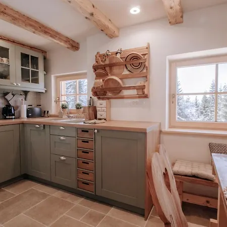 Lovely In A Mountain Wilderness Of The National Park Chalet *