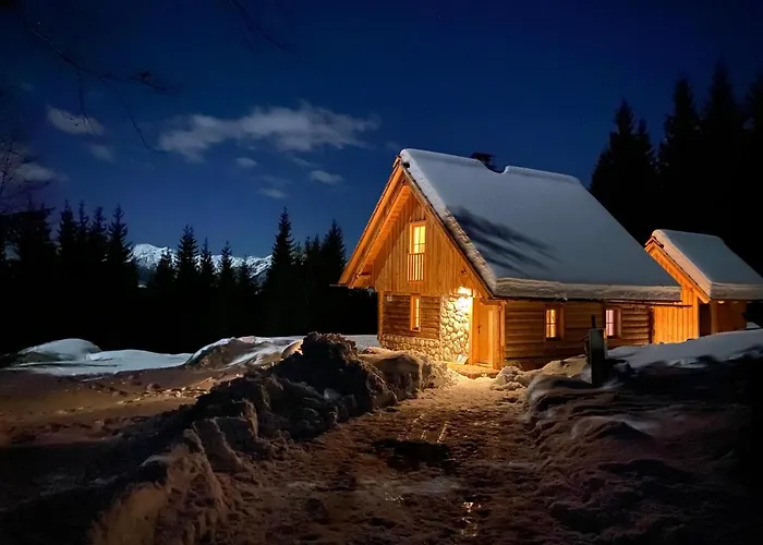 Lovely In A Mountain Wilderness Of The National Park Chalet *