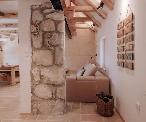 Chalet Lovely In A Mountain Wilderness Of The National Park *